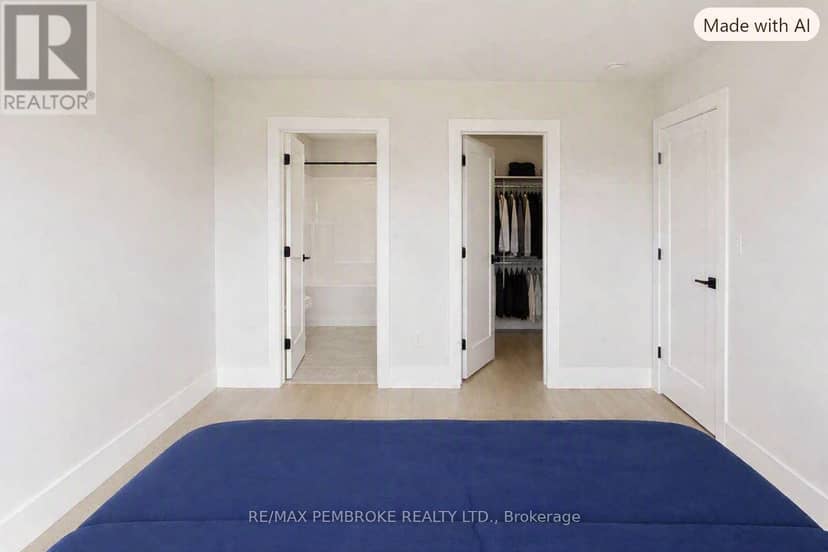 12 Eddy Crescent — photo 8 of 16