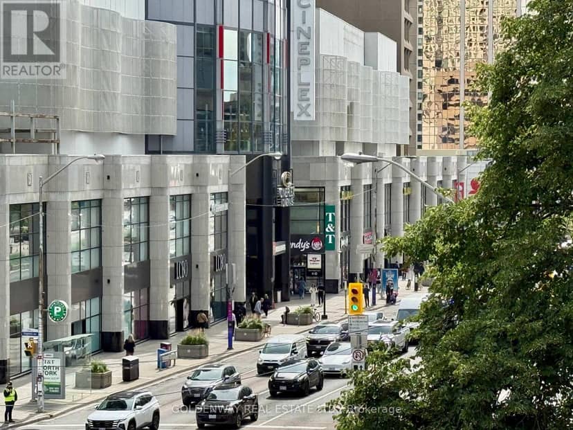 110 - 5168 Yonge Street — photo 17 of 34