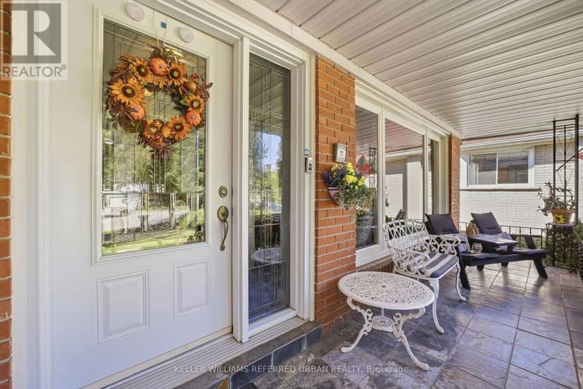 23 Banstock Drive, Toronto, photo 3