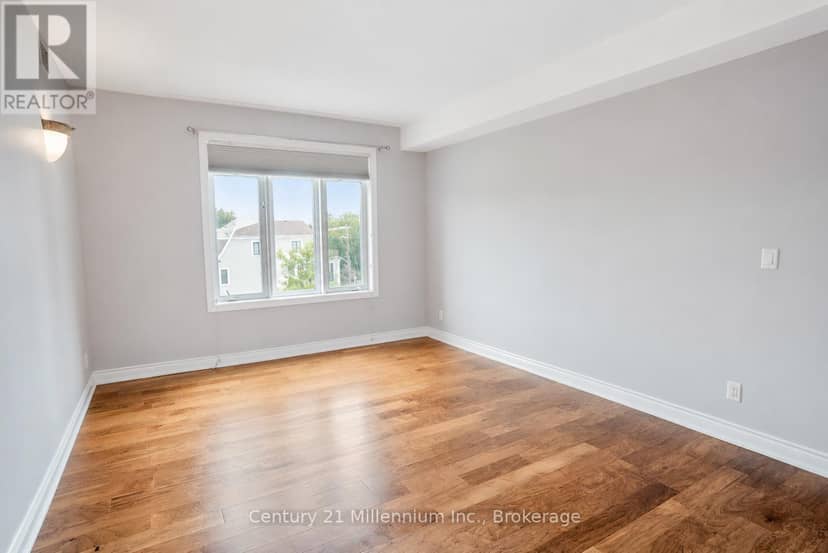 407 - 10 Bay Street E — photo 17 of 34