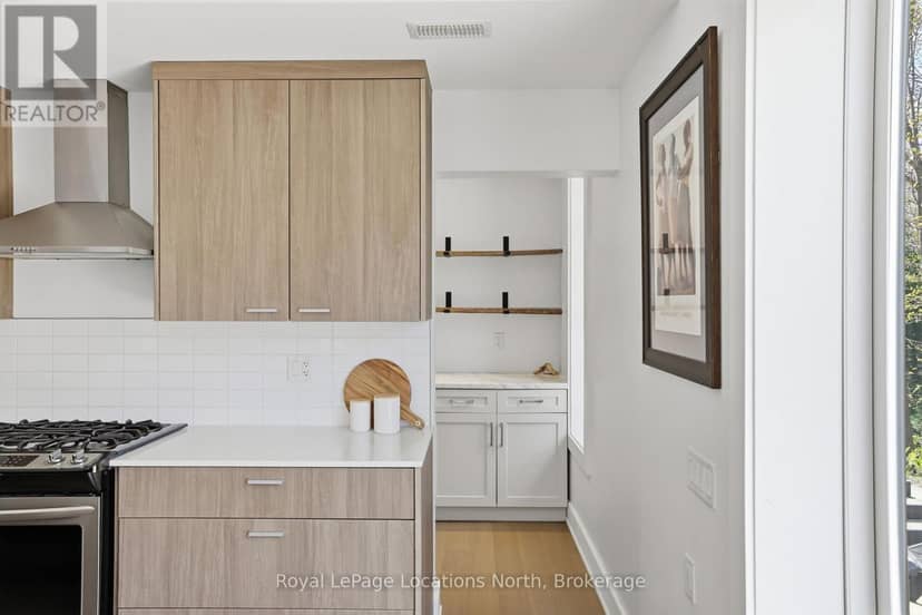66 Gordon Crescent — photo 9 of 33