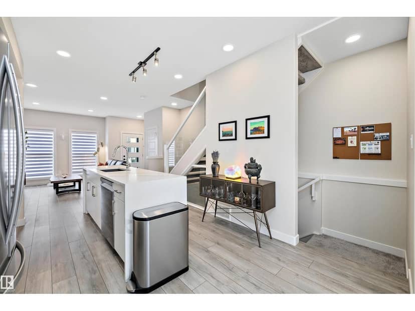 7817 Yorke Rd NW — photo 10 of 40