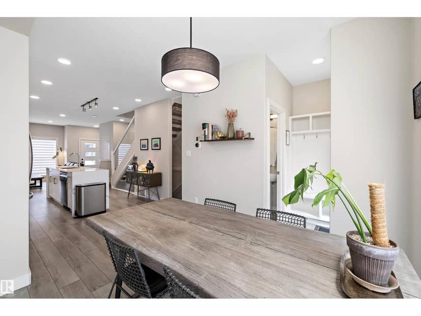 7817 Yorke Rd NW — photo 15 of 40