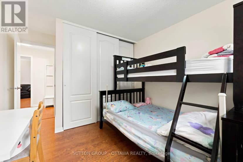 66 Fieldgate Drive — photo 37 of 40
