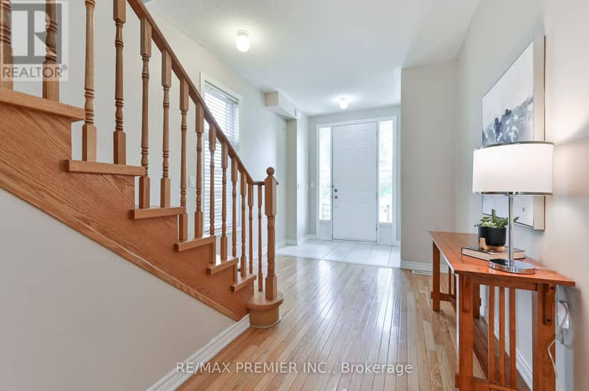 36 Helen Street — photo 5 of 34