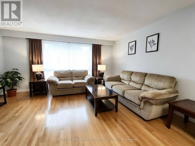 110 College Crescent — photo 5 of 26