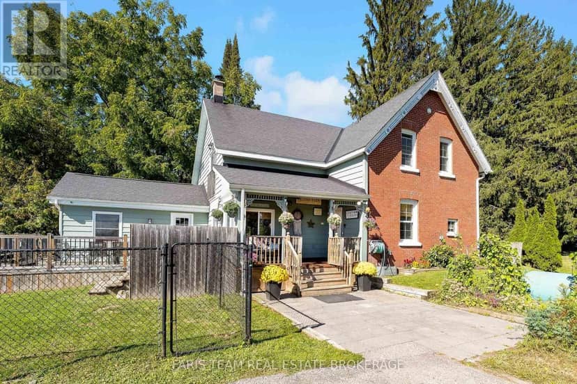 1346 Penetanguishene Road, Springwater, photo 5