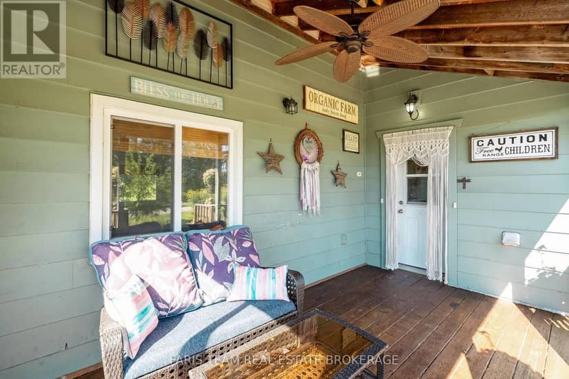 1346 Penetanguishene Road, Springwater, photo 6
