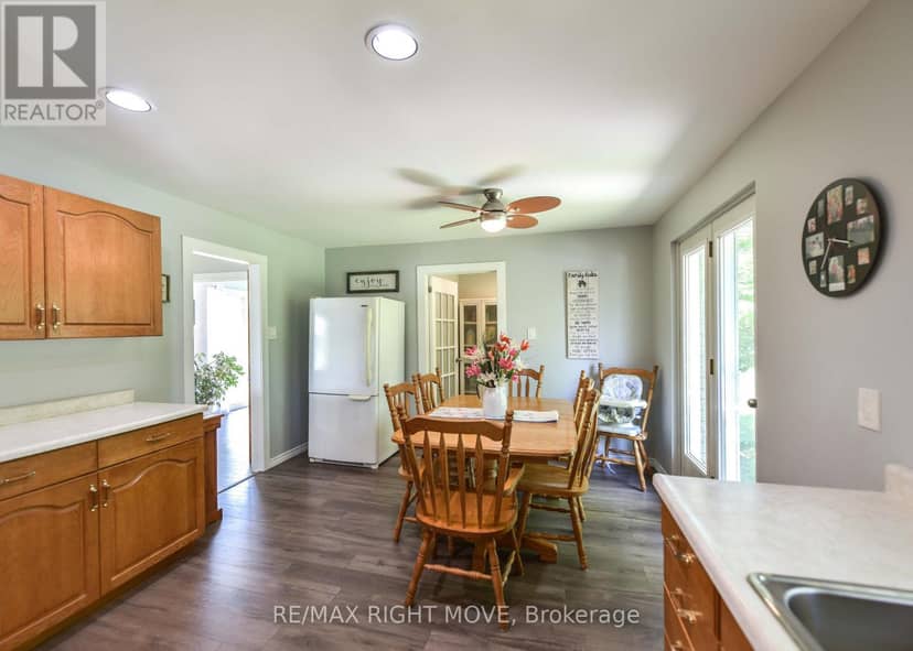 1579 Wainman Line — photo 30 of 40