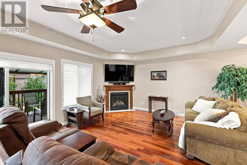 1248 Lisbon Place — photo 15 of 40