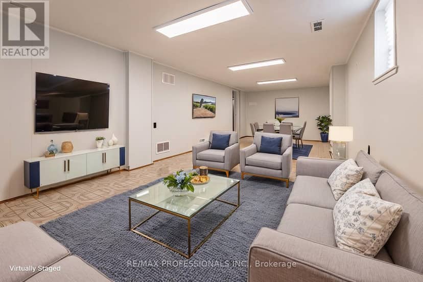 11 Stock Avenue — photo 28 of 37