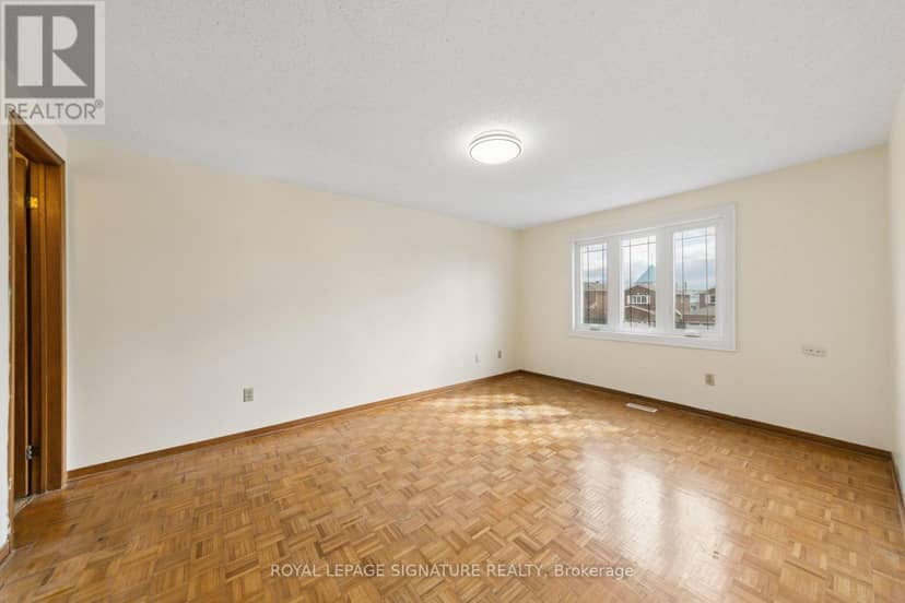 156 Macedonia Crescent — photo 18 of 32