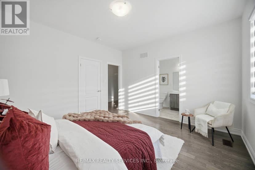 34 Lipscott Drive — photo 25 of 39