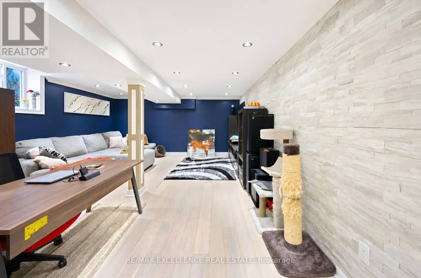 20 Manett Crescent — photo 35 of 40