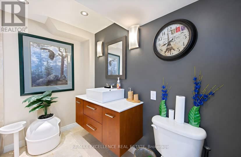 20 Manett Crescent — photo 40 of 40