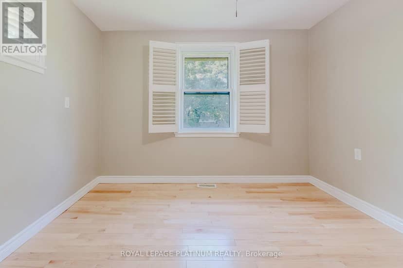 6 Varadi Avenue — photo 25 of 39
