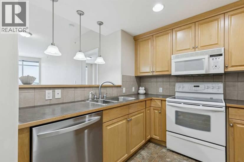 705, 1726 14 Avenue NW, Calgary, photo 5