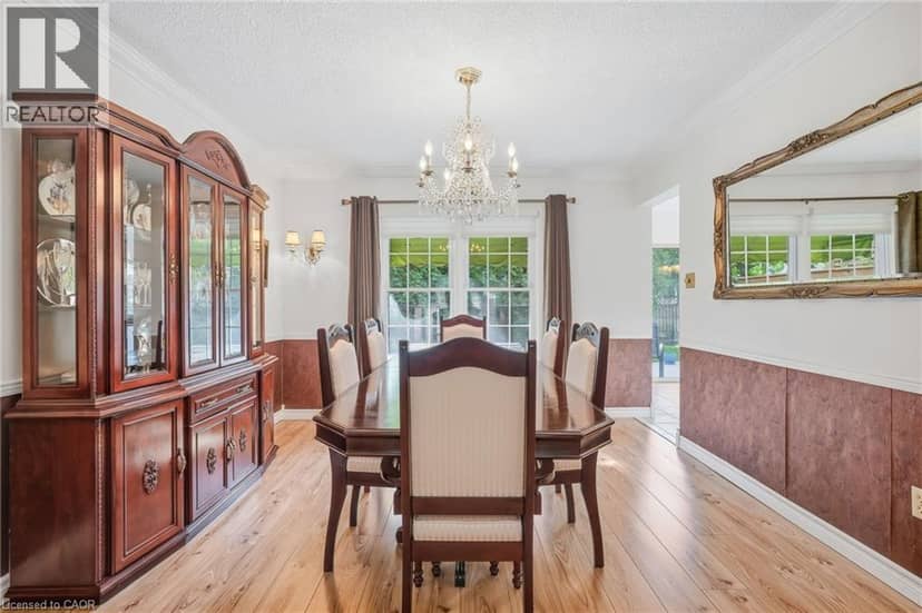5 MICHELLE Drive — photo 12 of 40