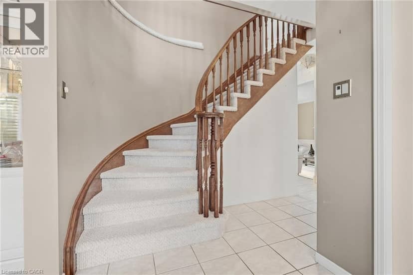 5 MICHELLE Drive — photo 22 of 40