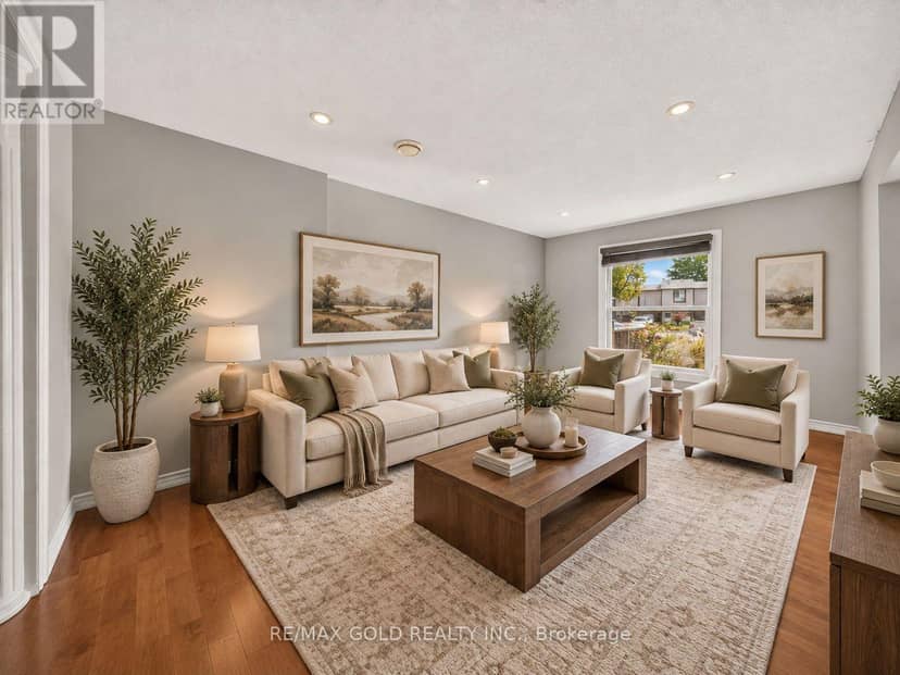 6 Jennifer Square — photo 14 of 40
