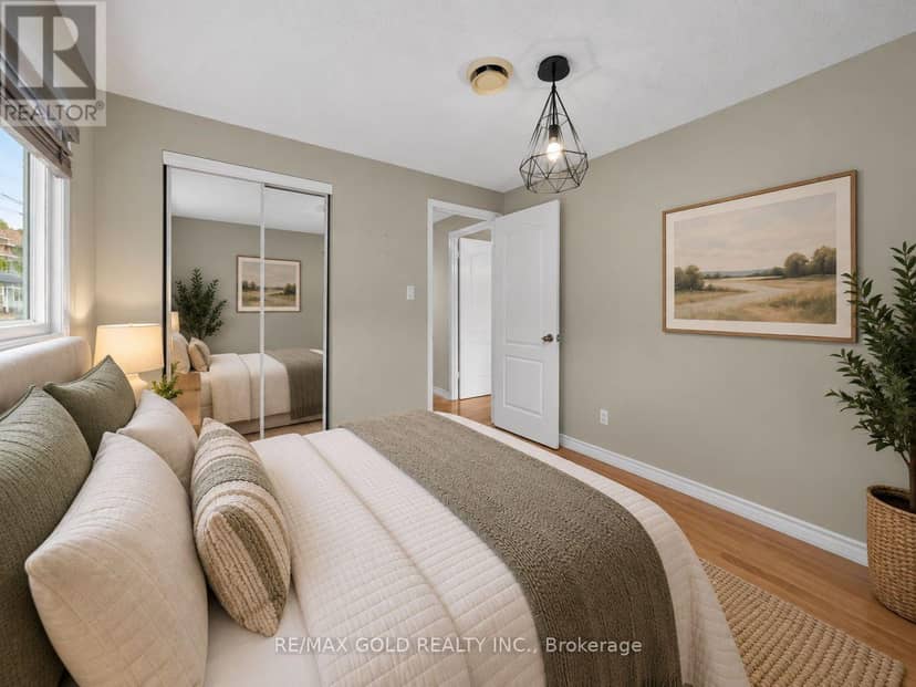 6 Jennifer Square — photo 26 of 40