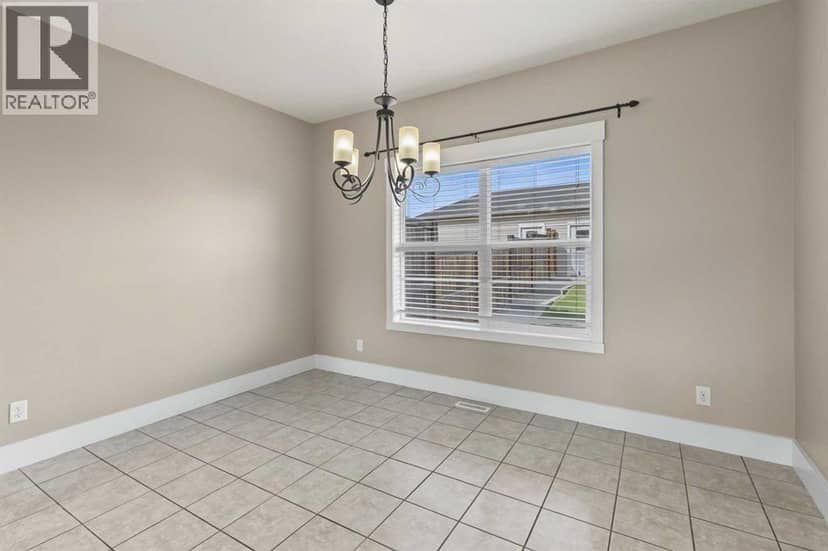 1540 Mcalpine Street — photo 9 of 35