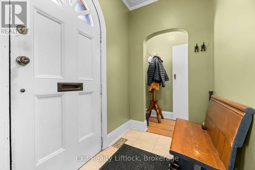 545 Braidwood Avenue — photo 10 of 40