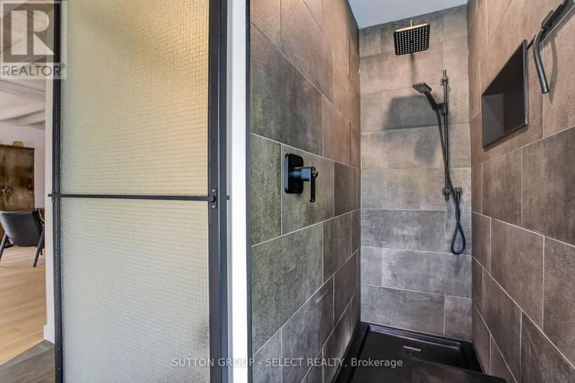 309 Cromwell Street — photo 33 of 40