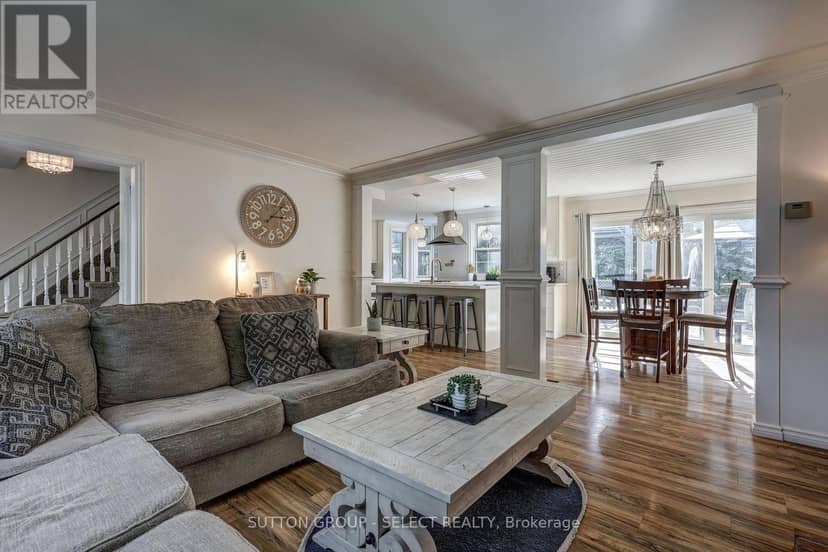 150 Dufferin Street — photo 11 of 40