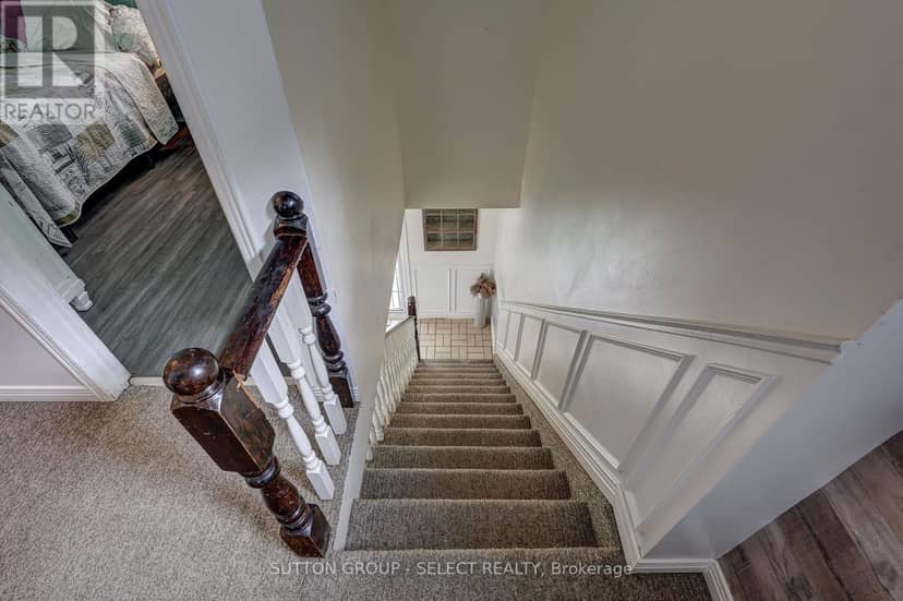 150 Dufferin Street — photo 24 of 40