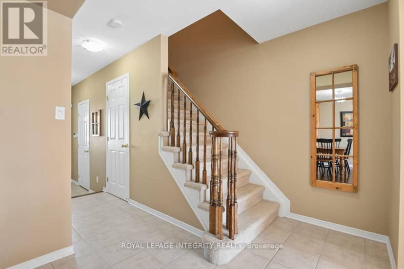 416 Wisteria Crescent, Ottawa, photo 5