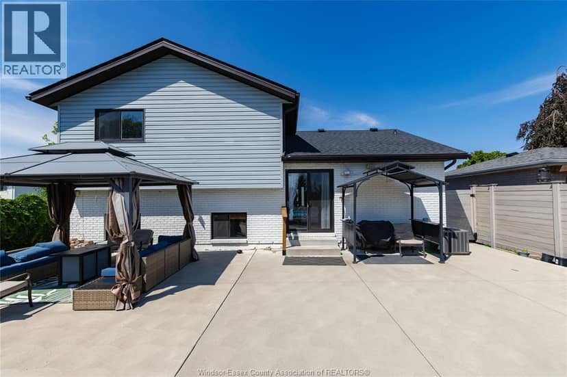 1479 Southdale — photo 6 of 38