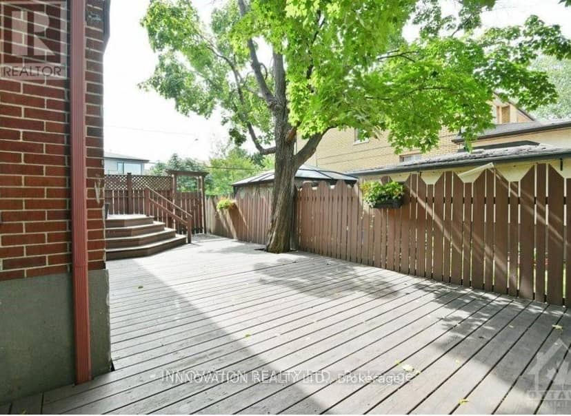 391 Greenwood Avenue — photo 18 of 37