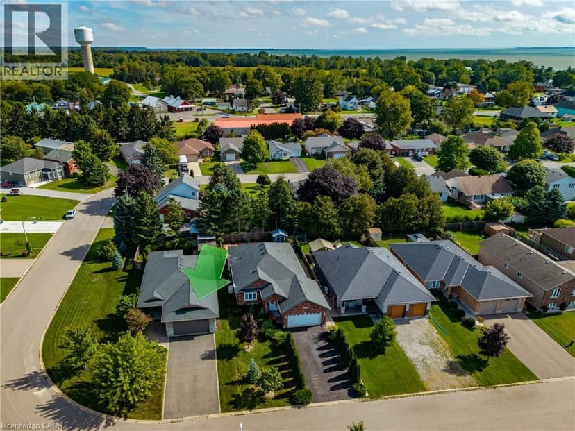 55 BACKUS Drive, Port Rowan, photo 2