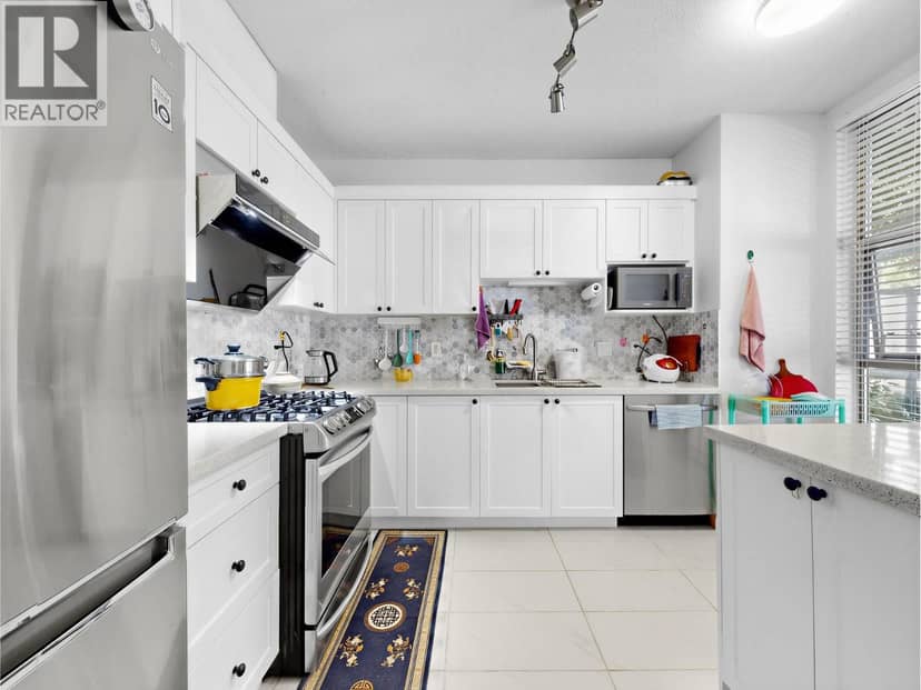 8268 SABA ROAD, Richmond, photo 6