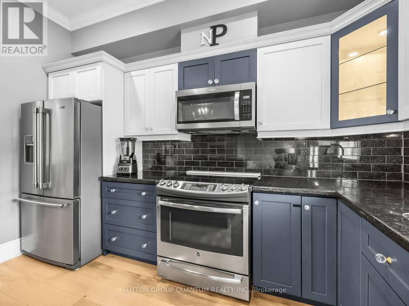 236 Randall Street — photo 15 of 38