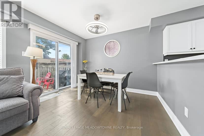 87 - 200 Cresthaven Road — photo 16 of 37