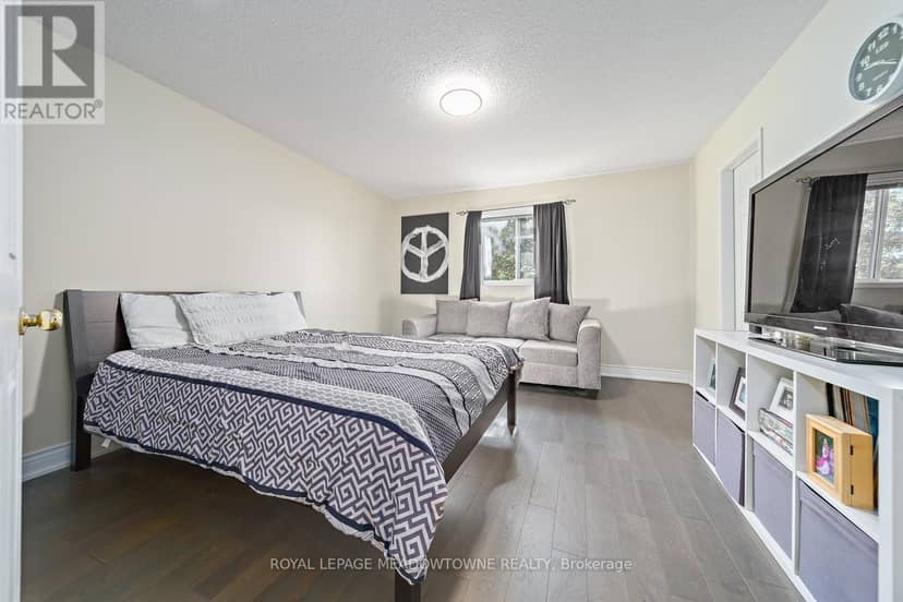 87 - 200 Cresthaven Road — photo 20 of 37