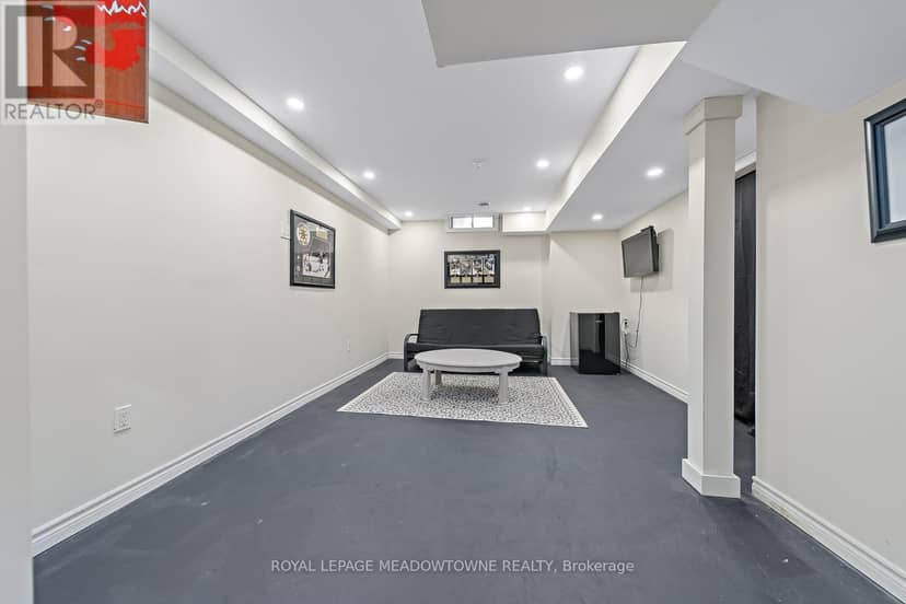 87 - 200 Cresthaven Road — photo 27 of 37