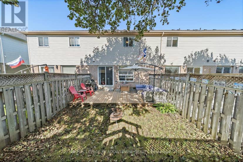 87 - 200 Cresthaven Road — photo 35 of 37