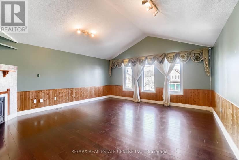 3725 Althorpe Circle — photo 23 of 40