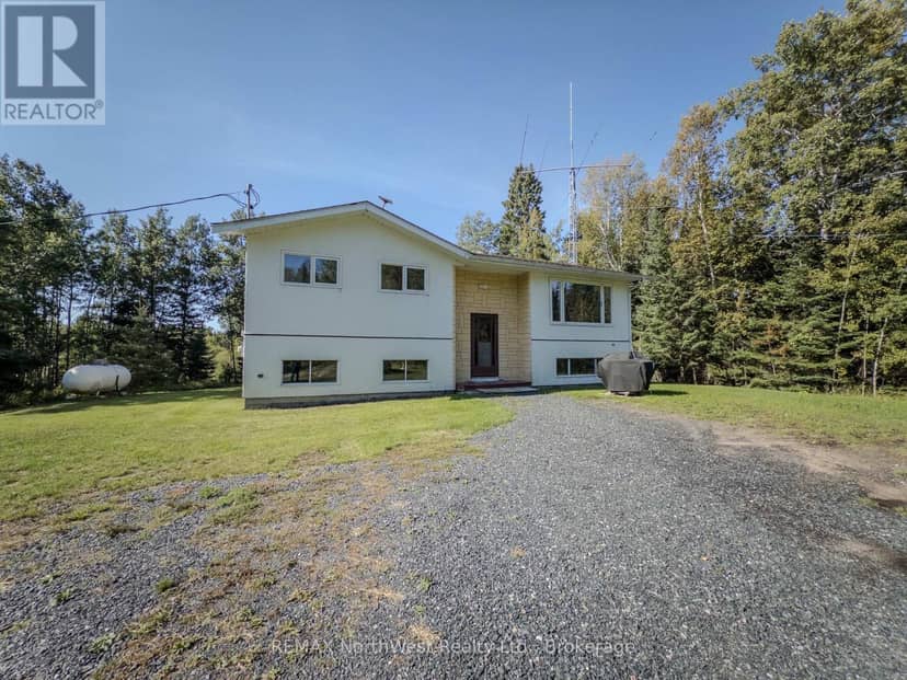 693 Carlton Road, Kenora