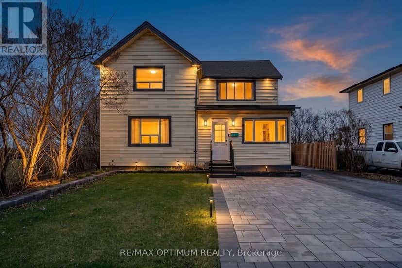 1019 Beach Boulevard, Hamilton