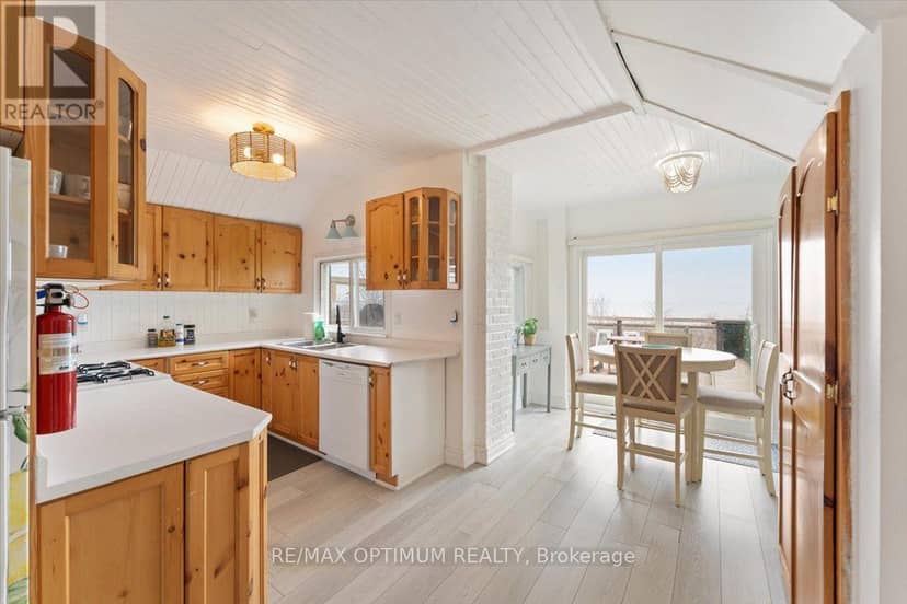 1019 Beach Boulevard — photo 21 of 40