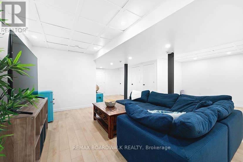 205 Indian Hill Road — photo 32 of 40
