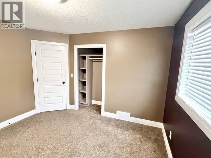 8517 70A Avenue — photo 30 of 38