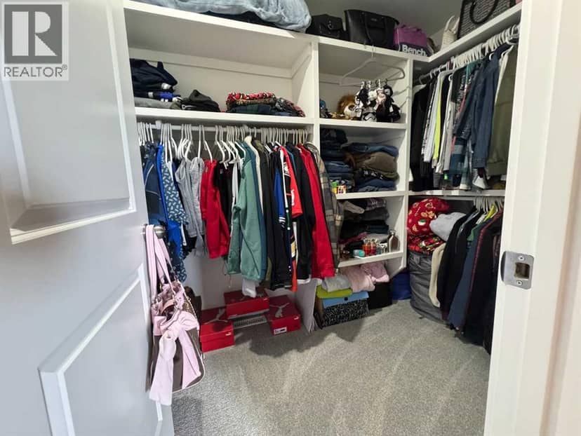 6812 50 Avenue — photo 24 of 40