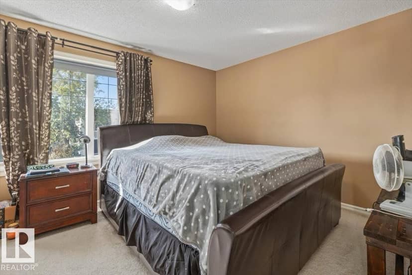 949 Valour Wy NW — photo 13 of 36