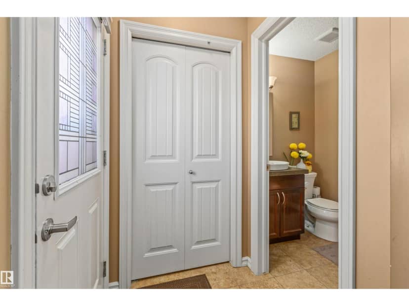 949 Valour Wy NW — photo 9 of 36