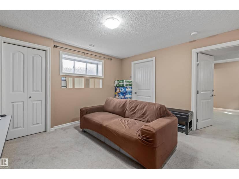 949 Valour Wy NW — photo 17 of 36